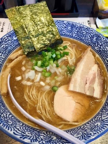 「濃厚煮干しらーめん@750円」@極上煮干し鶏そば やまだ邸の写真