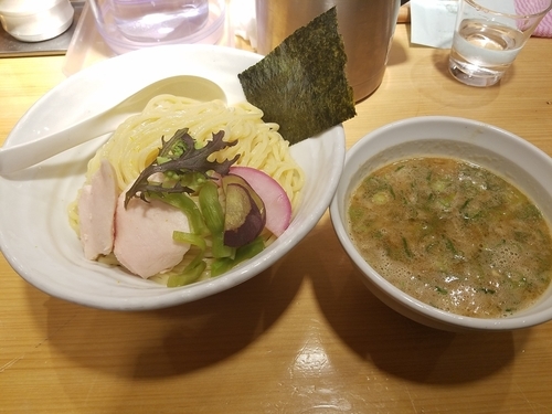 「鶏白湯魚介つけSOBA 特盛(1080円)」@銀座 篝 銀座エチカ店の写真