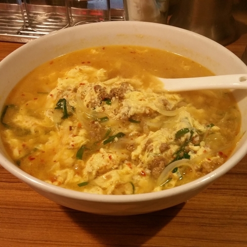 「塩ニンニクタンタン麺」@和香佐の写真