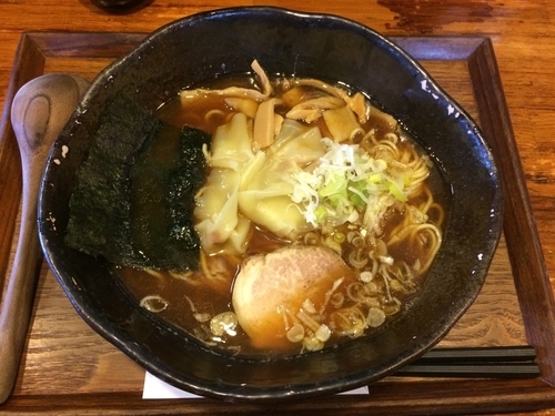 「自家製わんたんめん」@らーめん工房 けや木の写真