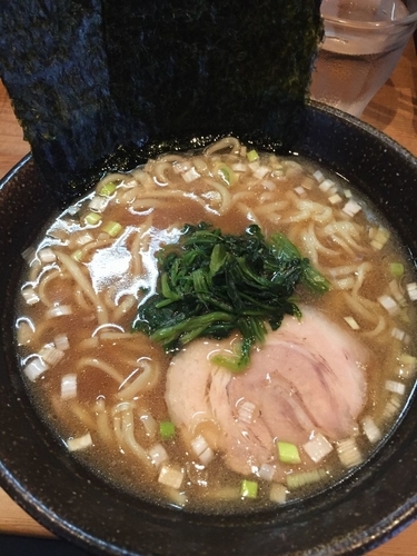 「とんこつ醤油ラーメン」@麺家 八の坊の写真