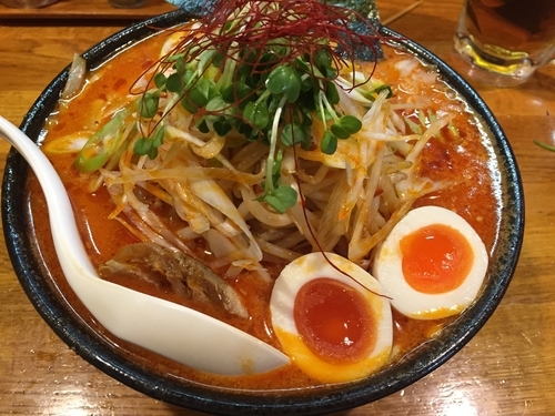 「白湯辛味噌¥800」@麺屋 鶏口の写真