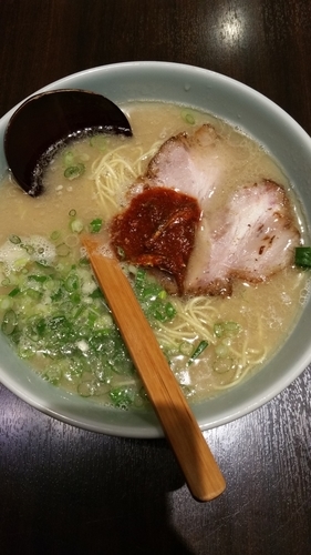 「豚そば」@凪 新宿西口店分店の写真