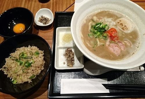 「鶏煮干しらぁめん　味玉　卵かけご飯（煮干）」@麺や いま村の写真