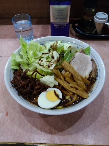 「【限定】とんこつ風黒マー油ラーメン」@所沢大勝軒の写真