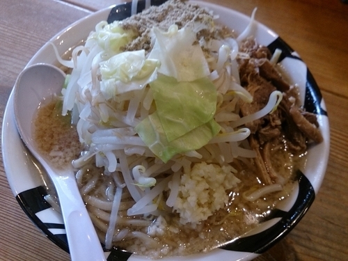 「にぼ二郎 大盛 野菜増し」@凌駕IDEAの写真