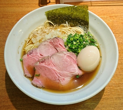 「煮干そば+低温チャー1枚+味玉」@麺屋 烈の写真