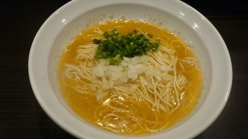 「THE MAD(900円)+黒酢和え玉(200円)」@灰汁中華 丿貫 福富町本店の写真