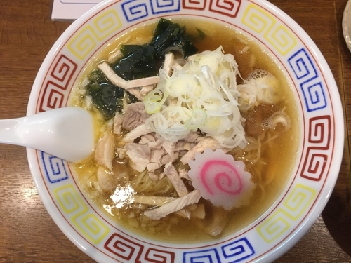 「鶏中華そば(800円)+極上 卵かけご飯(350円)」@らーめん屋 小川の写真