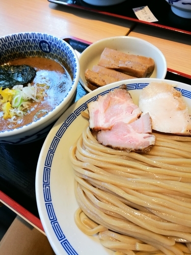 「濃厚つけ麺[大盛]」@松戸富田製麺 ららぽーとTOKYO-BAY店の写真