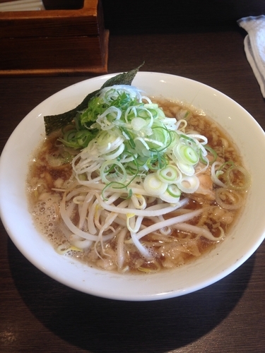 「背脂煮干醤油らーめん  ネギマシ」@麺処 遊 蕨店の写真