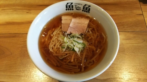 「中華そば 醤油」@立川中華そば とと ホンテンの写真