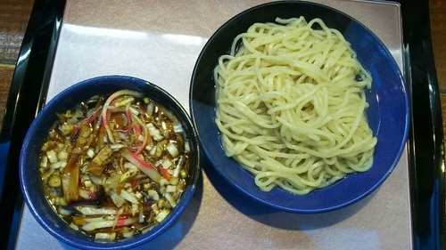 「つけそば(あつもり)」@煮干し背脂極太手もみ麺の店 一本勝負の写真