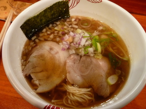 「【限定】奥美濃古地鶏と焼きアゴの醤油らーめん」@麺処 あす花の写真