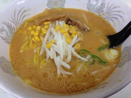 「味噌ラーメン　￥４５０」@ごきげんラーメンの写真