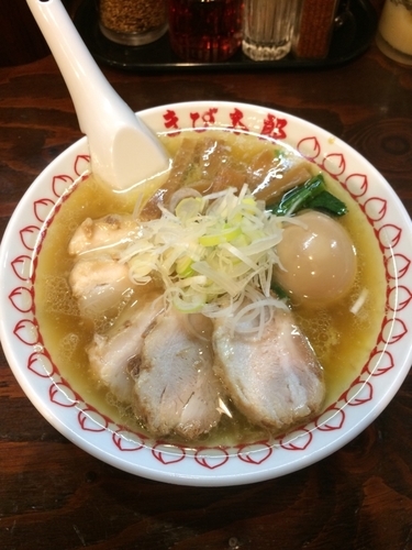 「鶏そば 全部乗せ」@醤油らーめん きび太郎の写真