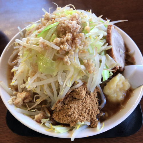 「ガッツリらーめん　750円」@らーめん つる味の写真