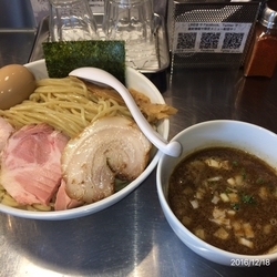 鰹×豚RAIKつけ麺 950円 大盛+100円