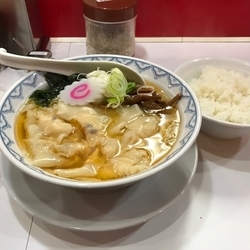 海老塩ワンタン麺
