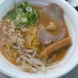 札幌濃厚味噌らーめん＠麺匠真武咲弥