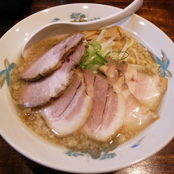 背脂チャーシュー(チャーシュー半々)