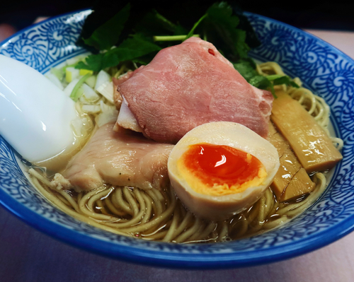 「煮干しそば白醤油」@中華そば よしかわの写真