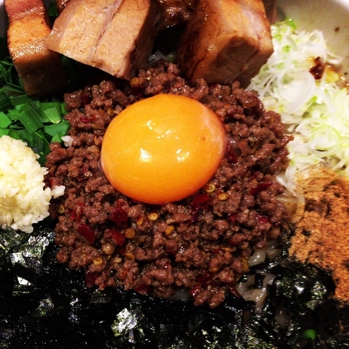 「ガッツリ肉台湾まぜそば」@麺屋 まぜはるの写真