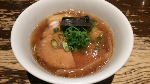 「ミニ醤油らぁ麺」@支那そばや 新横浜ラーメン博物館店の写真