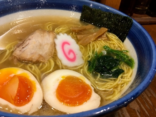 「玉子入り塩そば」@函館らーめん 大門の写真