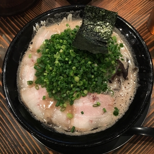 「チャーシューメン (750円)」@博多一双 博多駅東本店の写真