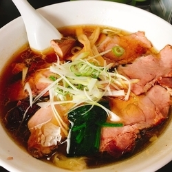 チャーシューわんたん麺