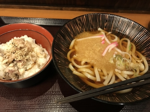 「たぬきうどん・小あじ御飯【540円】」@蕎麦冷麦 嵯峨谷 渋谷店の写真