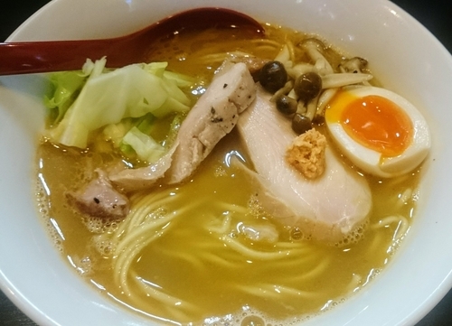 「オマール海老の海鮮白湯らーめん（月１回限定、９８０円）」@麺処 夏海の写真