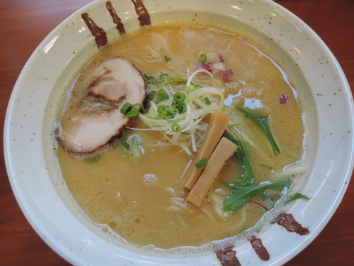 「鶏白湯醤油ら～麺」@中華そば かずしのの写真
