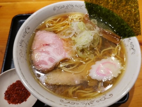 「中華そば 730円 ＋ 無料辛味 ＋ ご飯 100円」@中華そば 勝本の写真