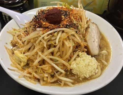 「ぎ郎キングギドラ・野菜増し(￥850)」@らーめん ぎょうてん屋 町田店の写真