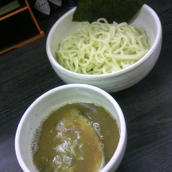 豚つけそば（中盛）７８０円