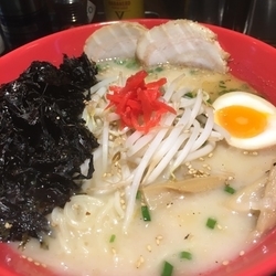 とんこつラーメン