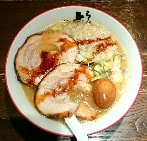 「豚次郎らーめん」@らーめん よし丸の写真