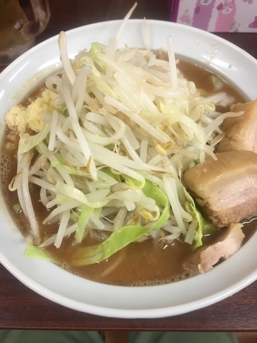 「小ラーメン、ヤサイ、ニンニク、背脂」@ラーメン 栄の写真