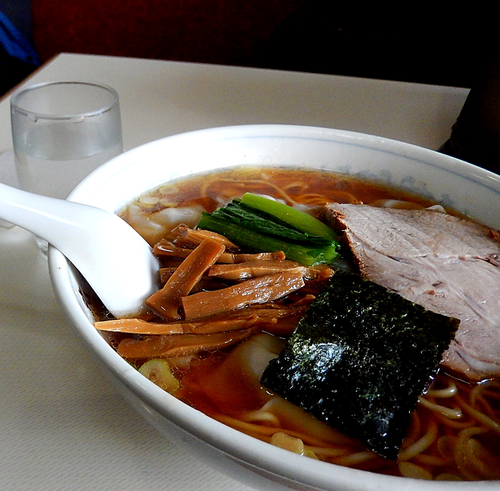 「ワンタンメン（810円）」@中華そば 丸信の写真