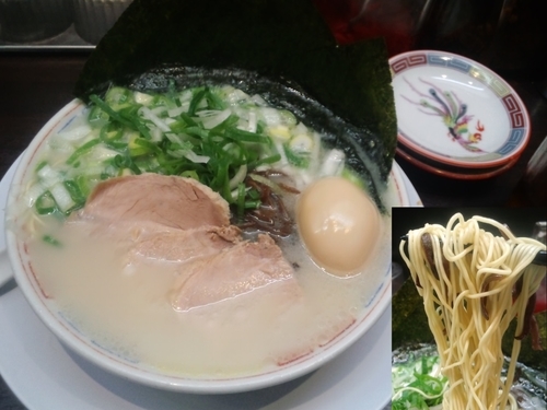 「殿様ラーメンバリカタ1100円」@名島亭 新横浜ラーメン博物館店の写真