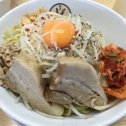 「まぜそば」@しずる 豊田大林店の写真