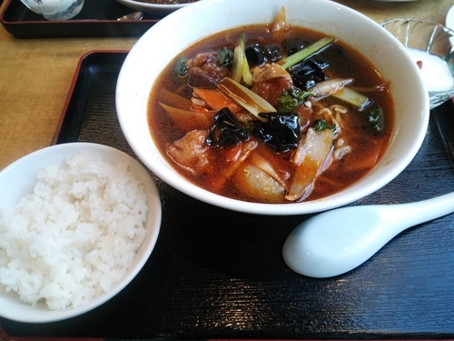 「日替わりそば(豚肉と野菜の辛味そば)」@回頭(回头 HUI TOU)の写真