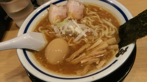 「味玉ラーメン」@天然豚骨醤油 らーめん玉 超大吉 上野店の写真