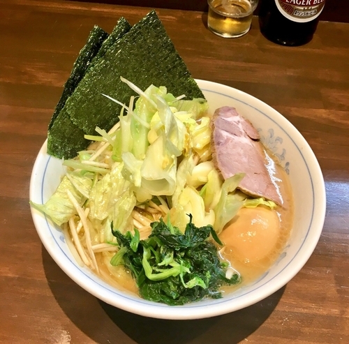 「合わせ野菜ラーメン+味玉」@横浜家系ラーメン 中島家の写真