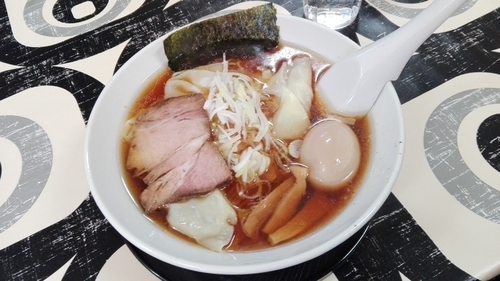 「ワンタンメン」@寺カフェ 中華そば水加美の写真