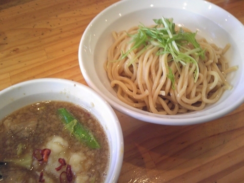「【期間限定】牛モツつけ麺(並)￥980」@つけ麺二代目いさおの写真