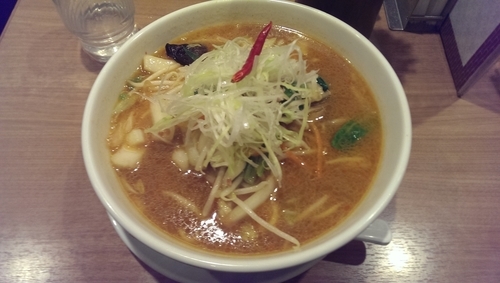 「辛味噌タンメン、大盛」@横濱 一品香 町田店の写真