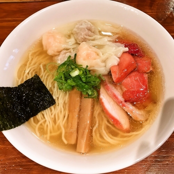 特製ワンタン麺＋切り落としチャーシュー